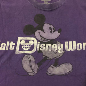 Disney vintage style t shirt mickey mouse